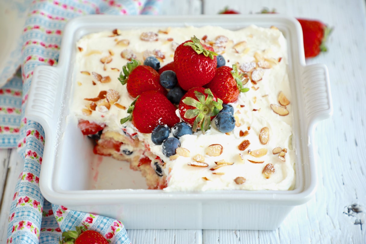 My favourite Christmas Dessert - Berry Tiramisu